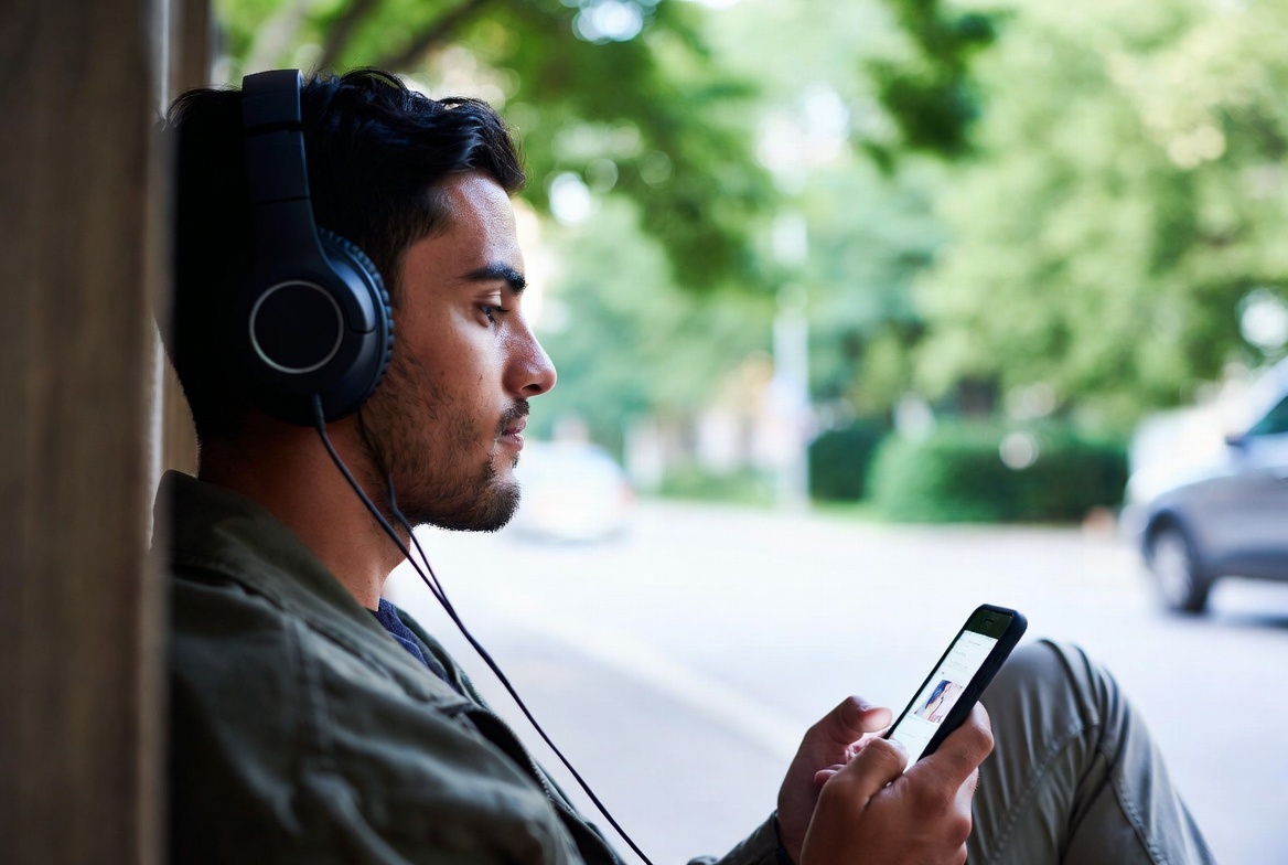 Аудио становится удобнее текста — поэтому спрос растёт