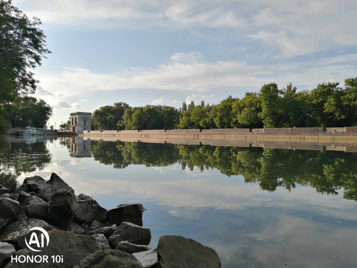 Фото из личного архива. Судоходный канал.