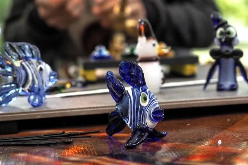  Во Франции и Италии День смеха называют День апрельской рыбки   © РИА Новости. Владимир Песня