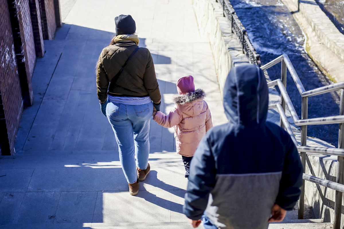 Новорожденным ребенком заинтересовался Александр Бастрыкин.  Фото: ФедералПресс / Елена Майорова