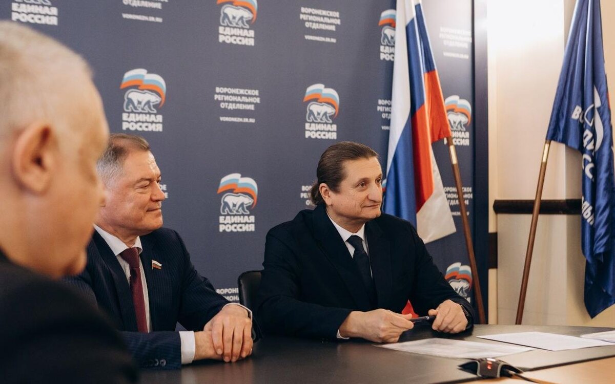    Депутат Госдумы Сергей Чижов первым зарегистрировался на праймериз «Единой России» по новому округу Фото – пресс-служба Сергея Чижова