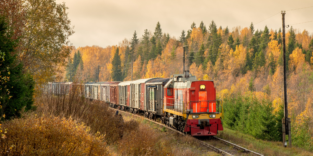 Есть ли у поезда автопилот и как попасть в кабину машиниста: отвечаем на самые популярные вопросы о работе локомотивных бригад