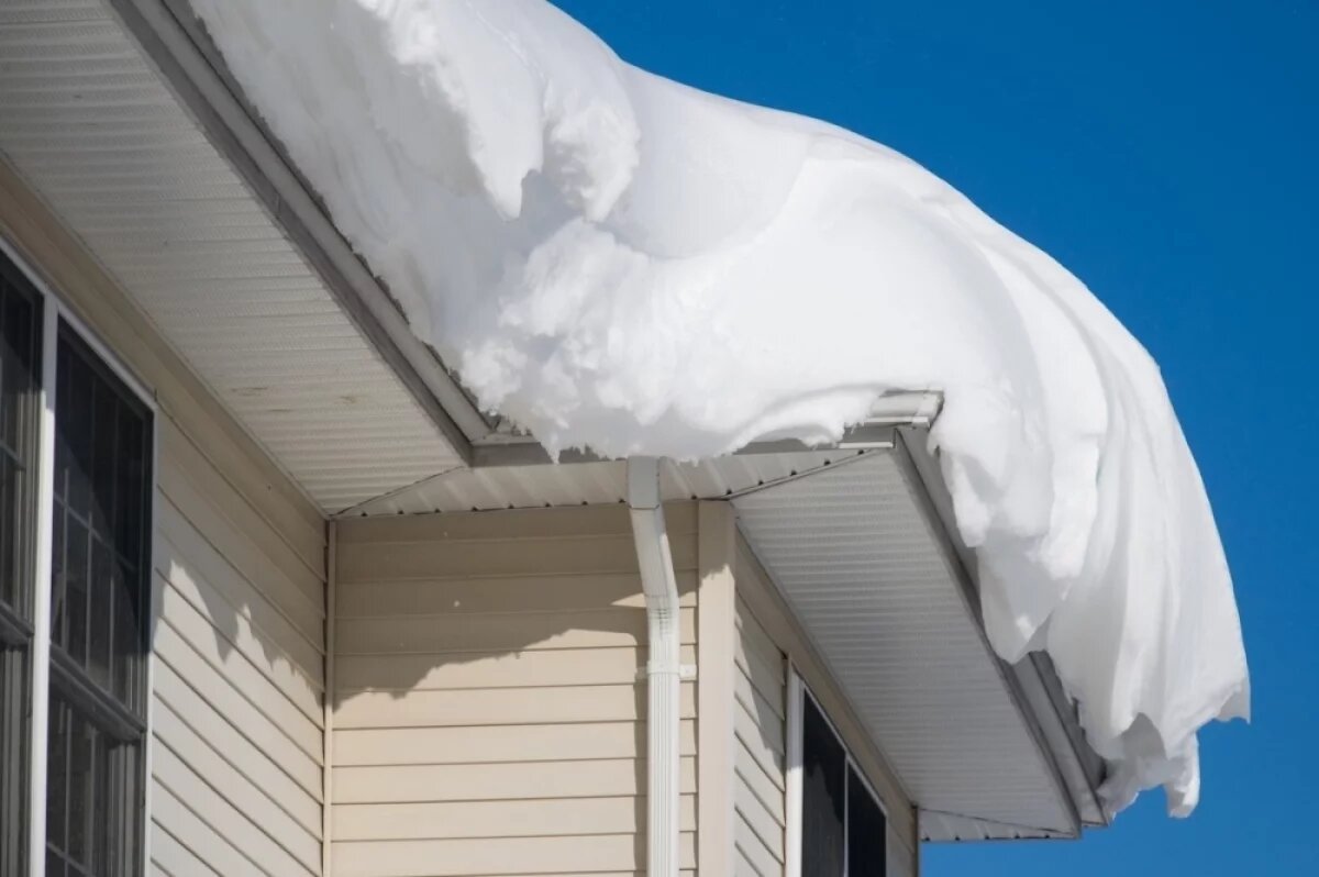   Сильные снегопады отрезали от мира село Куруш — самое высокогорное в Европе