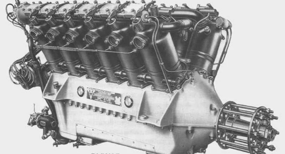 🦾 BMW: от авиационных моторов до «удовольствия от вождения»