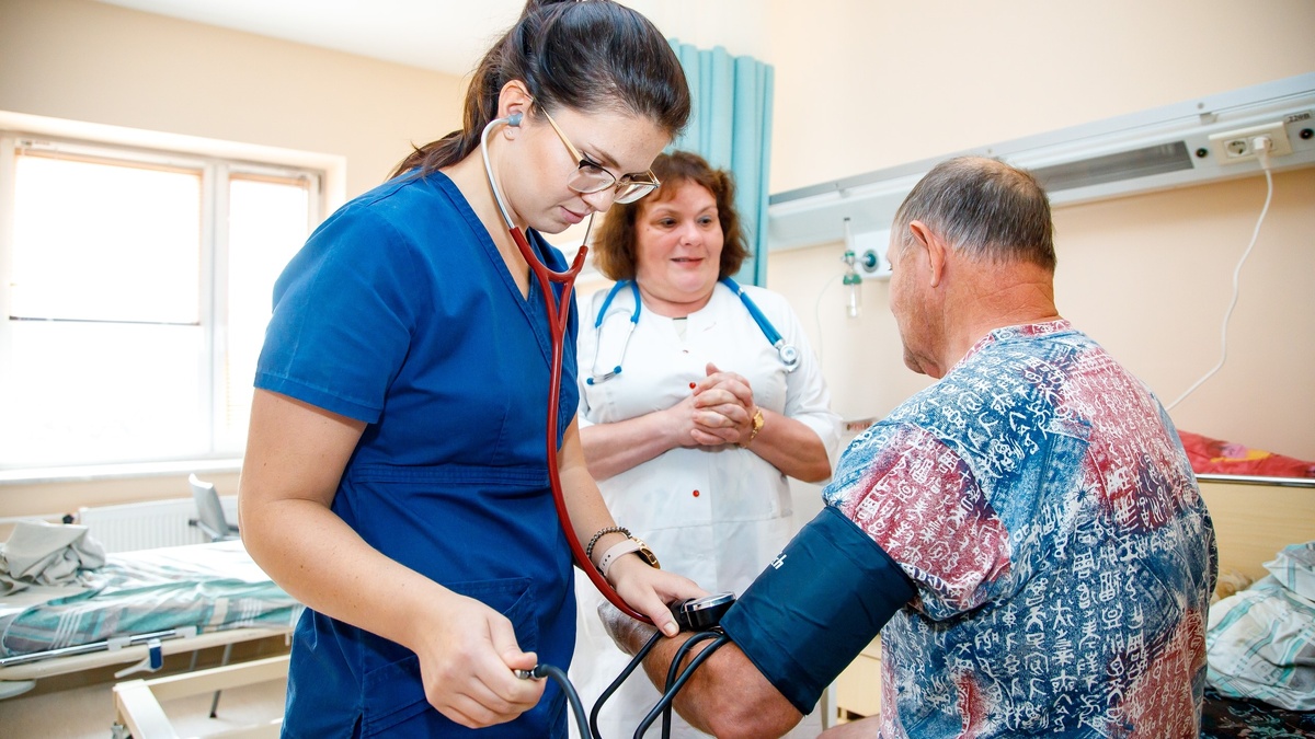    25 тысяч югорчан за год прошли медицинскую реабилитацию