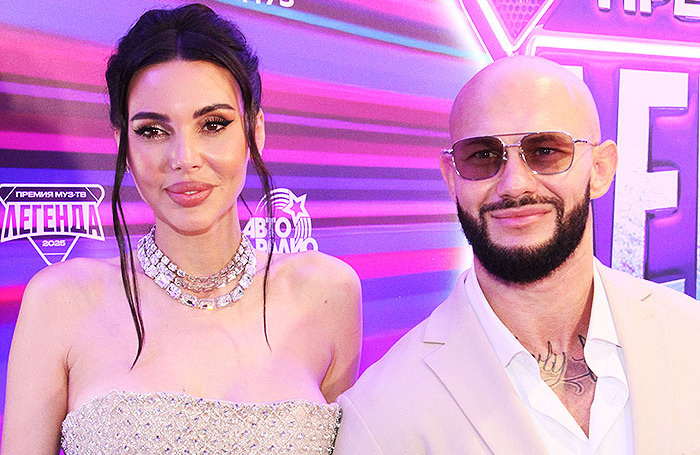    Певец Джиган и Оксана Самойлова.Сергей Виноградов/ТАСС