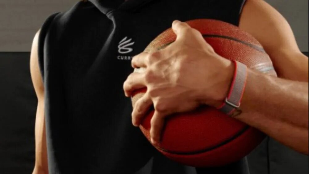    Google выпустит фитнес-браслет без экрана и с платной подпиской