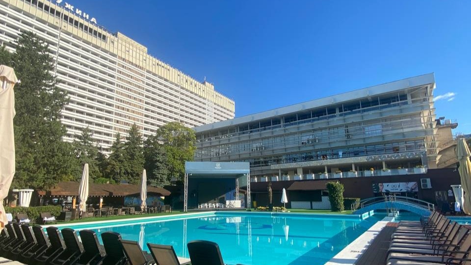 Гранд-отель Жемчужина в Сочи: легендарный отель легендарного города