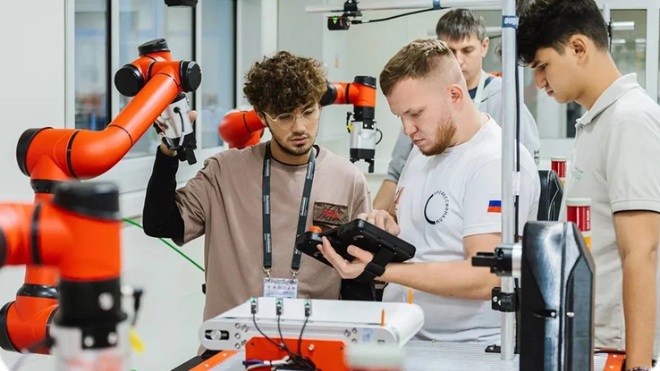 Фото: https://edu.lenobl.ru/ru/about/news/92830/