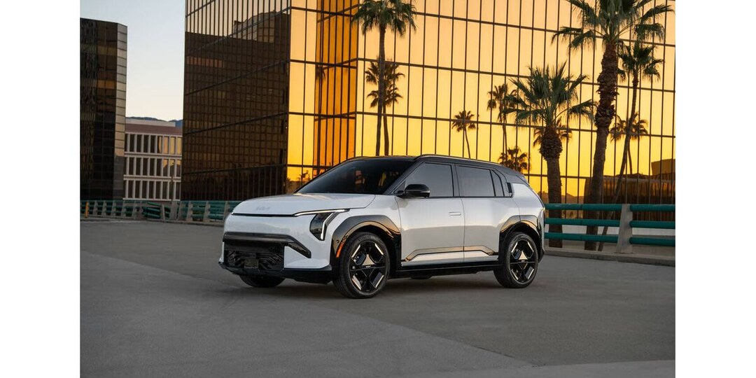 Компания Kia представила электромобиль EV3 2027 года на Нью-Йоркском автосалоне