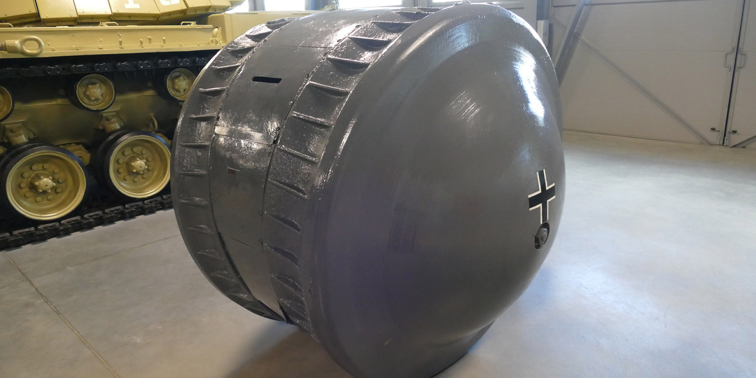 Шаротанки, конусы и безумные гении: почему инженеры любили сферу?