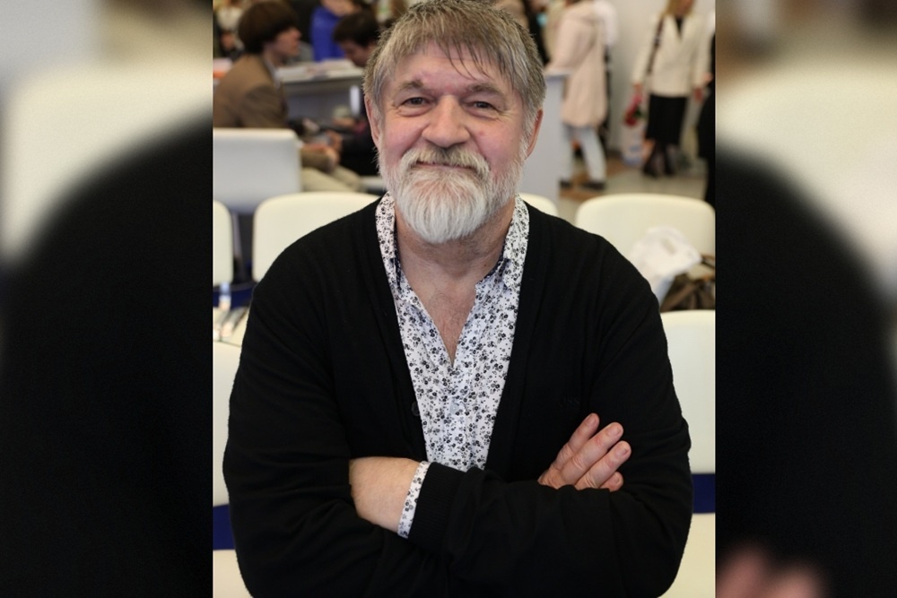    Михаил Попов: В Беларуси сейчас пишут душевнее и непосредственнее. / Мария Амелина