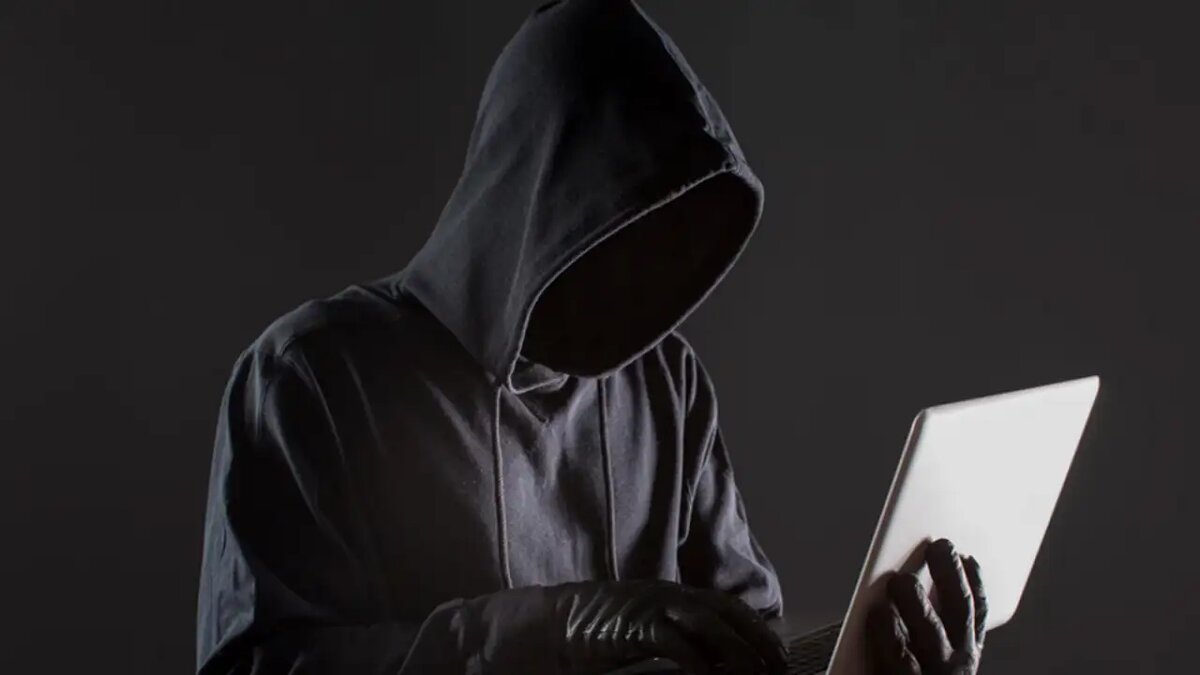    Кибермошенник. © freepik.com