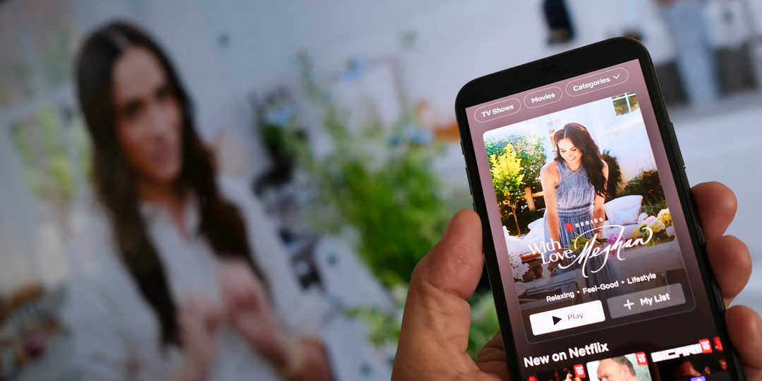 Шокирующие детали кошмарного сотрудничества Меган и Гарри с Netflix.