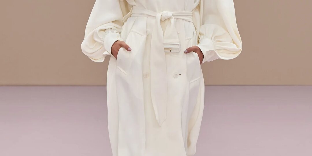 📍 ТРЕНЧ весна-лето 2026 с подиумов Недели моды: оверсайз, кожаный, короткий – как носить эту легенду по-новому!