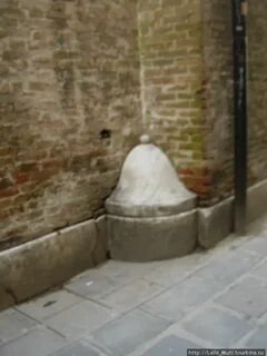 Можно встретить такие. Из Яндекса.