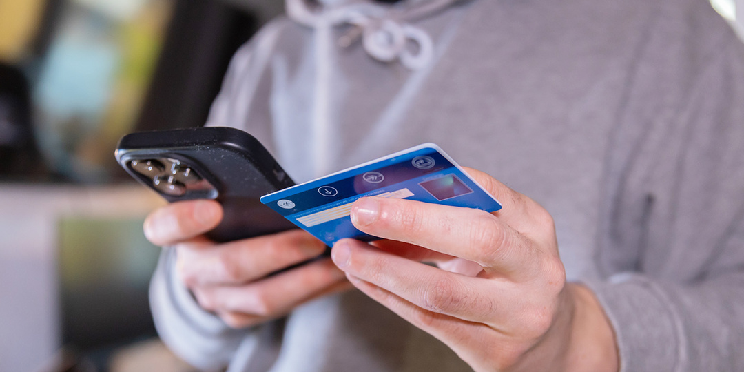 Цифровое рабство, или Как за нашими деньгами будут по-новому следить