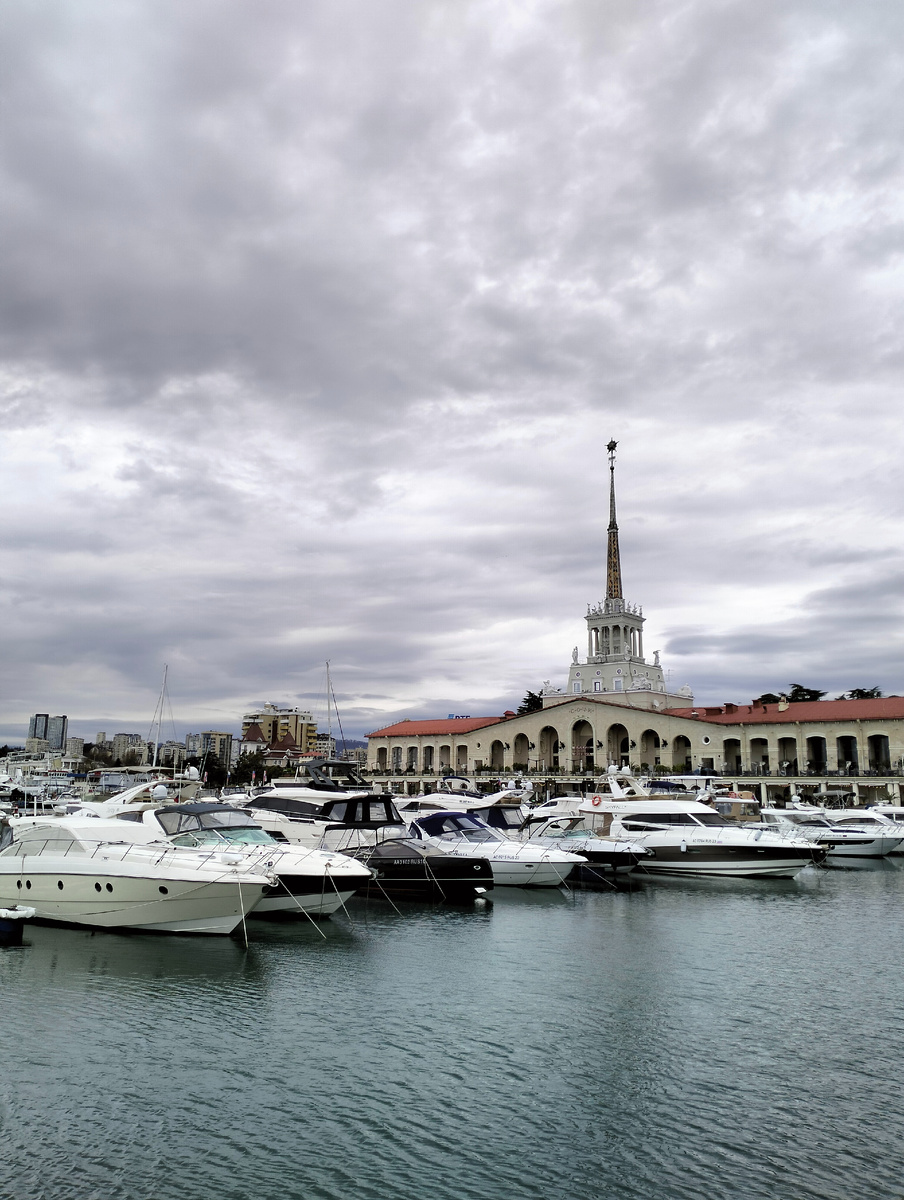 Морской порт 