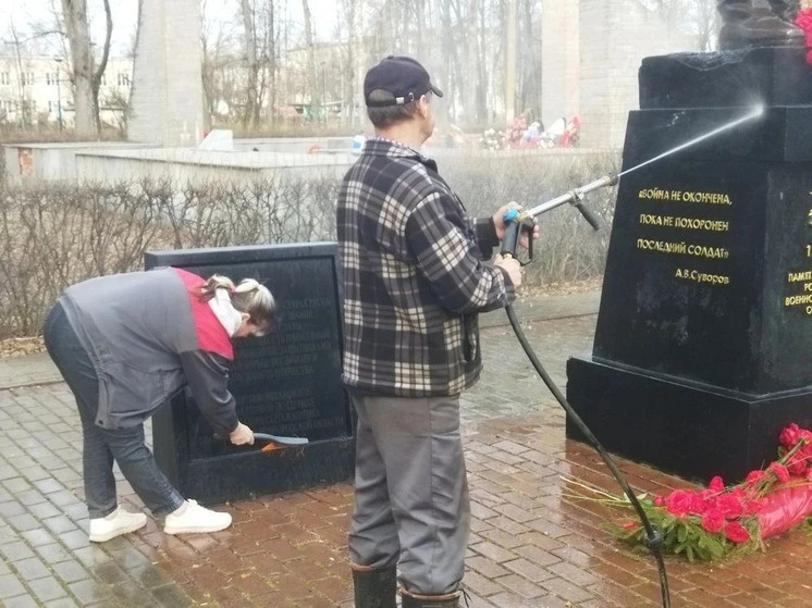     В планах — не только городские территории, но и памятные места в сельских поселениях. Фото: мессенджер MAX исполняющего обязанности главы Старорусского округа Андрея Муромцева