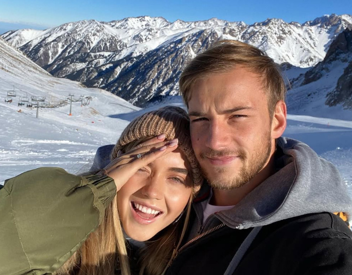    Социальные сети