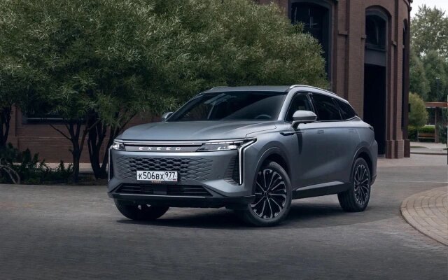 Exeed RX (Фото: Вячеслав Крылов)