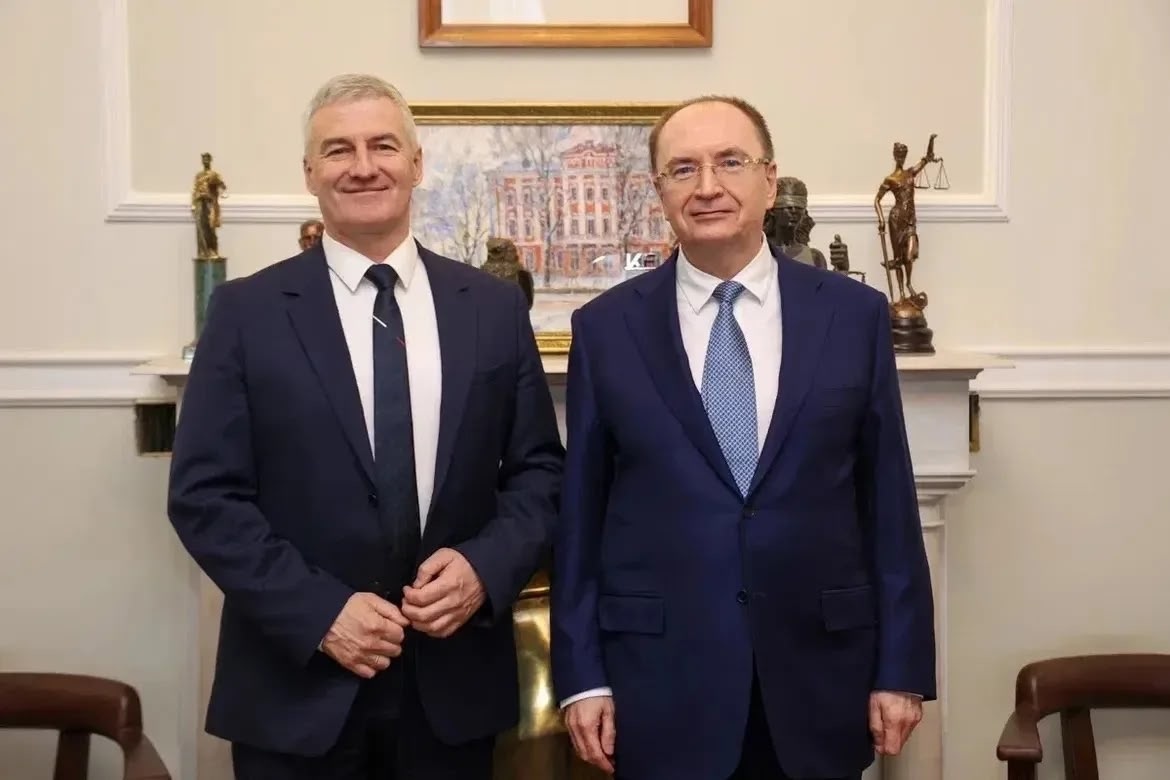    Встреча Артура Парфенчикова с ректором Санкт-Петербургского государственного университета Николаем Кропачевым. Фото: со страницы главы Карелии Артура Парфенчикова
