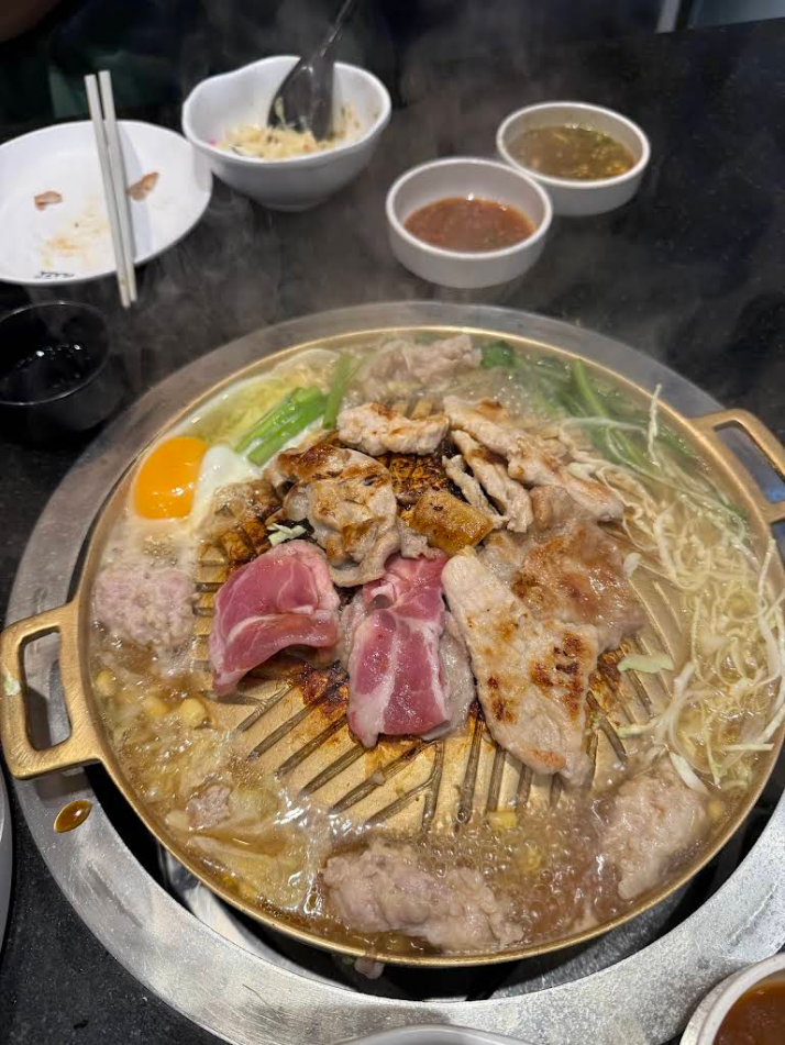 Цивильная жаровня, где-то в Terminal 21, фото Google Maps