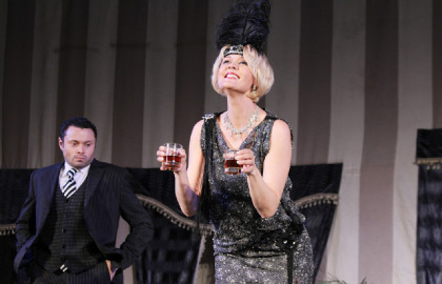 Билеты на Спектакль «Бестолочь» в Театр имени Маяковского - MOSBILET.ru