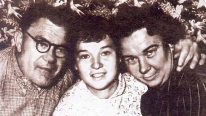 Люда с родителями