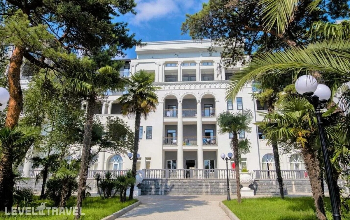 Отель Нарт в Гагре 