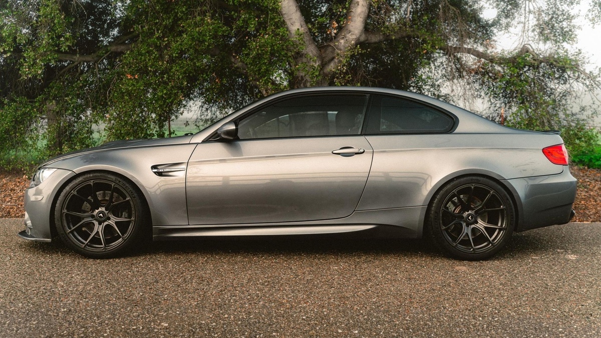 BMW M3 E92 2011 года