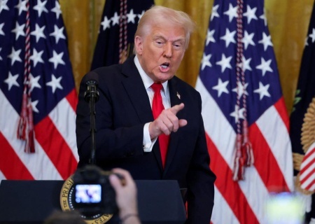    Трамп шантажирует Европу помощью Украине