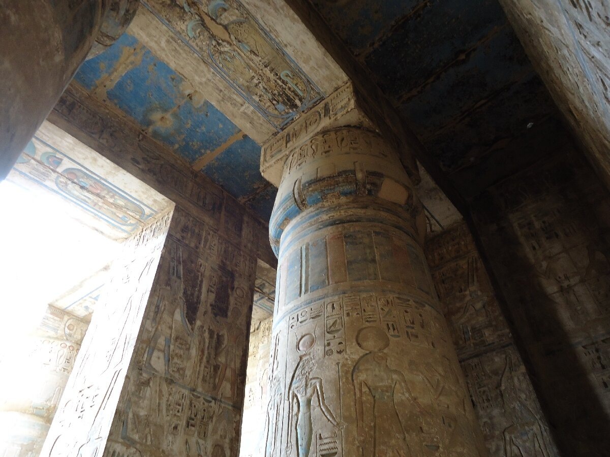 Храм Рамзеса III в Мединет-Абу, Египет