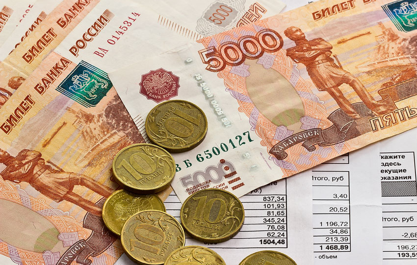 С апреля можно забыть о квитанциях: кому из россиян могут полностью списать оплату за коммуналку