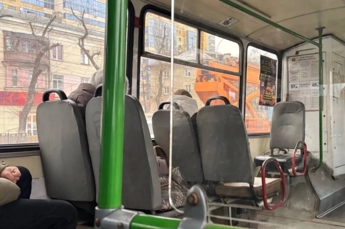    В Бийске приостановили оплату транспортными картами