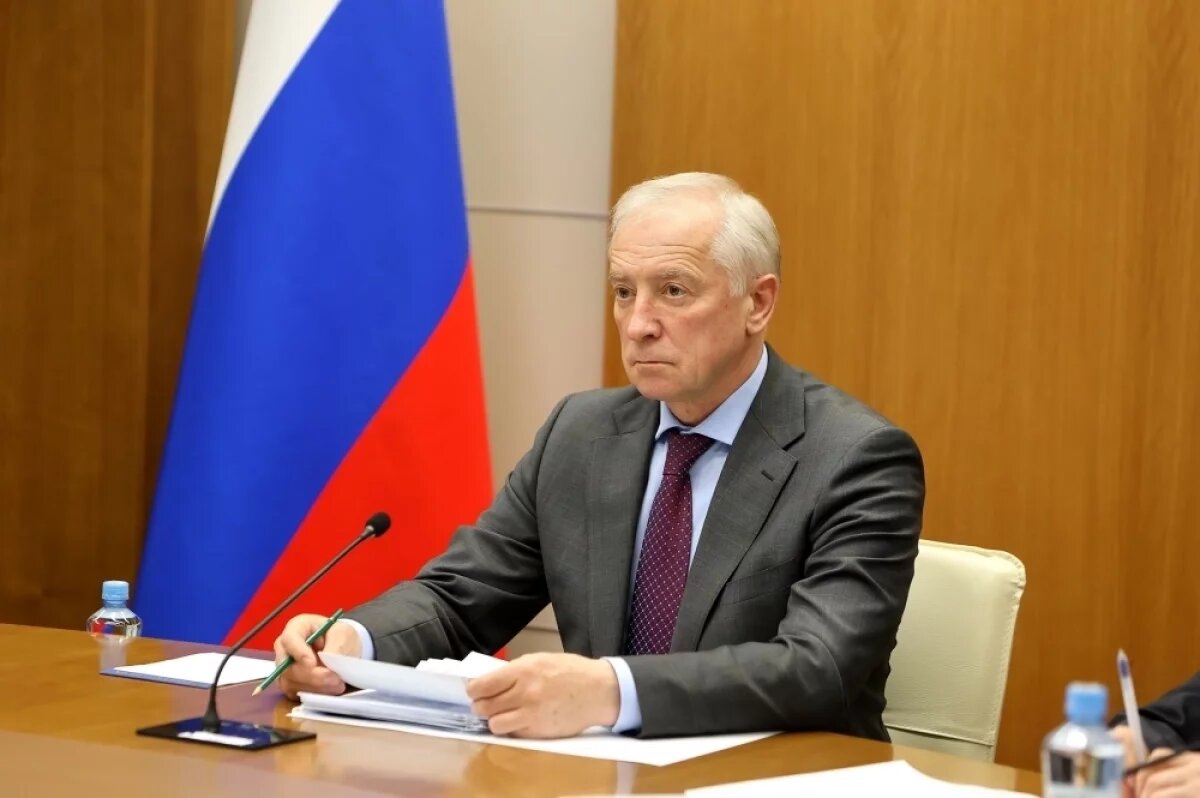    Владимир Мазур доложил полпреду о подготовке томских аграриев к посевной