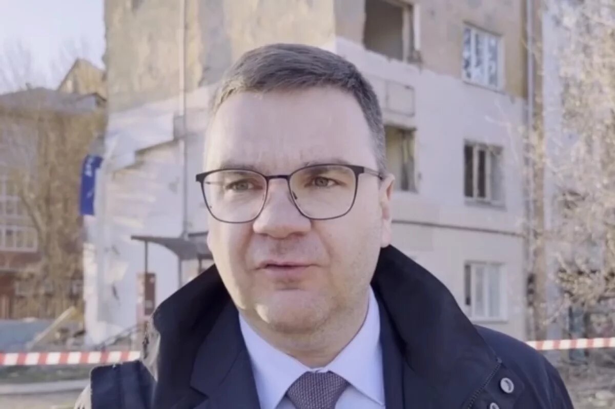    После обрушения стены дома глава Перми провёл заседание комиссии по ЧС