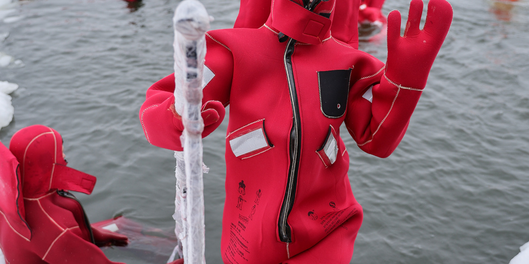 Айсфлоатинг: неочевидный способ расслабиться зимой