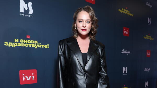 Аглае Тарасовой приписали роман с известным продюсером Павлом Бурей