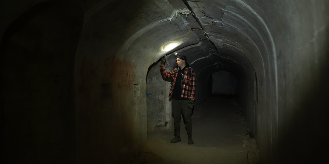 Существует ли секретный тоннель на остров Русский?