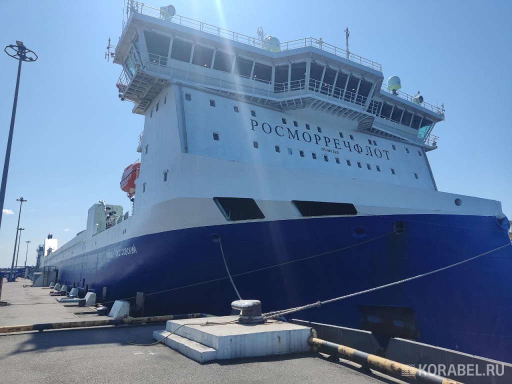 Паром "Маршал Рокоссовский" / Фото: Корабел.Ру  📷
