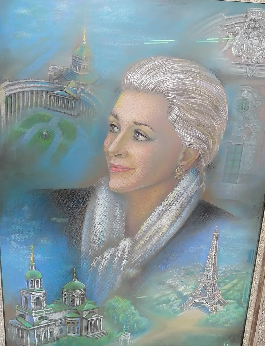 Елена Строганова
Художник — Нина Семёновна Рогозина.

Баронесса Элен де Людингаузен Строганова (Строганова Елена Андреевна) — последний представитель знаменитого рода баронов и графов Строгановых.

В 1992 году баронесса Элен де Людингаузен, унаследовав традиции семьи, создала благотворительный фонд и стала активно помогать музеям и храмам России.
