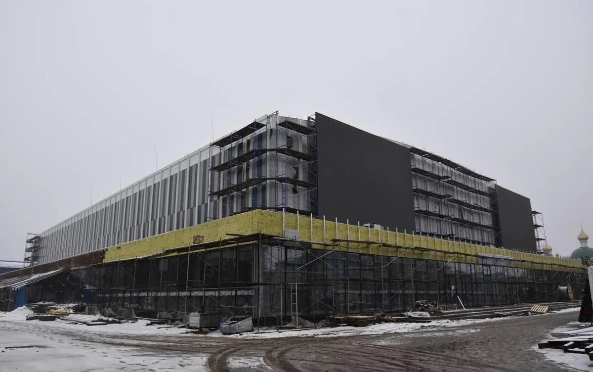    Сроки завершения реконструкции ЛД «Ижсталь» могут перенести