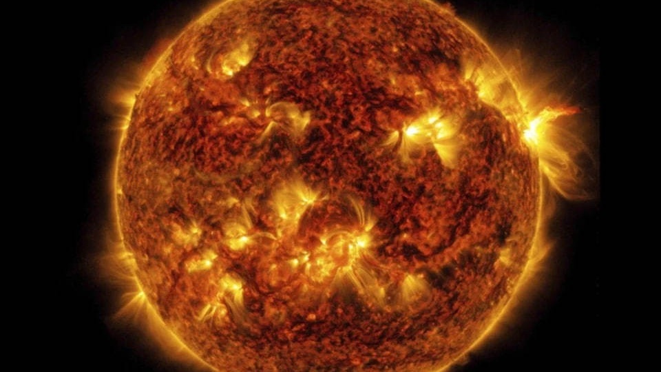 Россиянам рассказали о надвигающейся магнитной буре: когда она начнется и какой силы будет