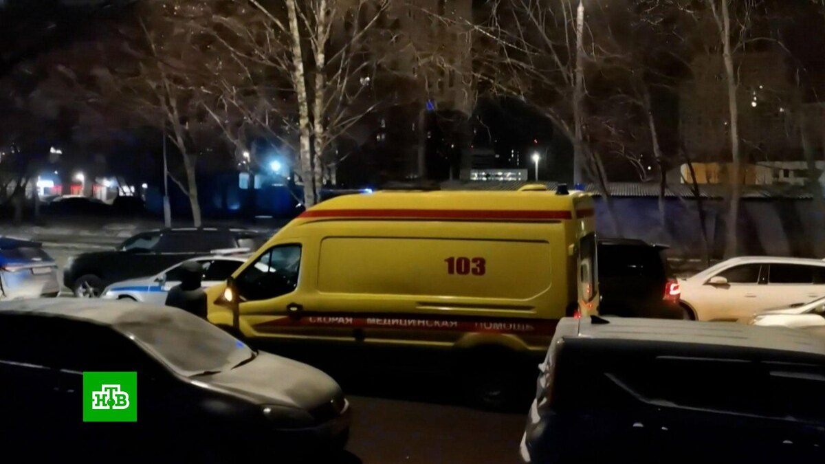    Полицейские погибли при взрыве в том же районе, где был убит генерал Сарваров