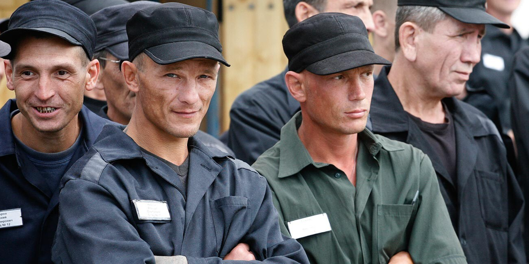 "В тюрьме за это не прощают": Потеря статуса за одну ночь