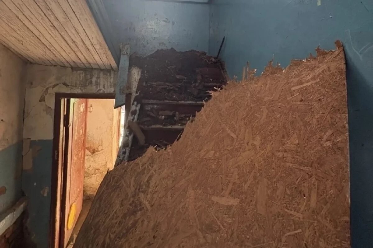    Дом в Воткинске, где рухнул потолок, был признан аварийным ещё в 2019 году