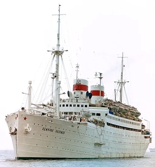 П/Х Адмирал Нахимов 