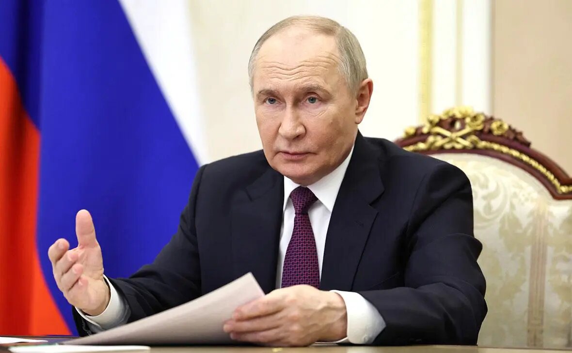    Источник: Владимир Путин Фото: Администрация Президента России. rbc.ru Екатерина Авдеева