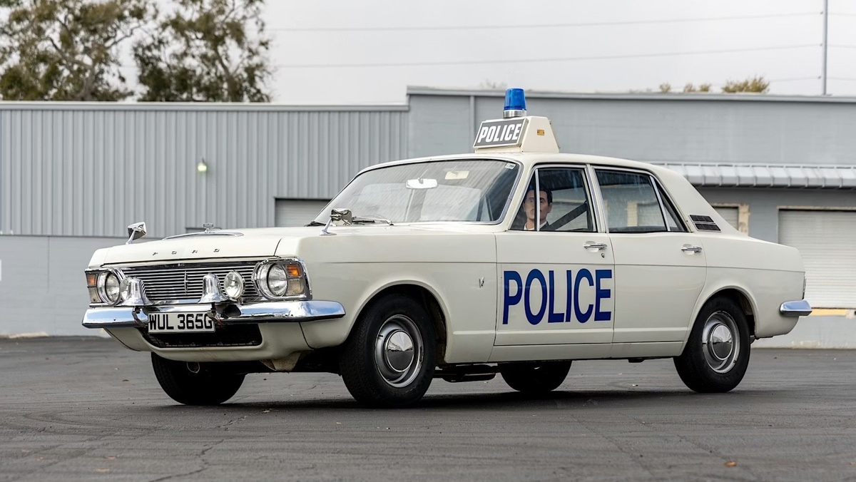Ford Zephyr Mk IV AWD